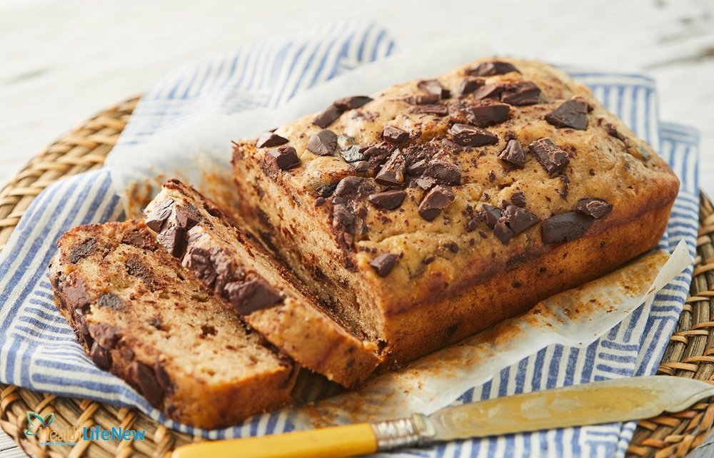 Chocolate Chip Banana Cake